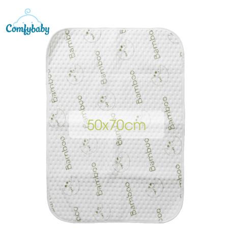 Tấm lót chống thấm thay tã cho bé 4 lớp vải sợi tre Bamboo Comfybaby, kích thước 50*70cm CF1120-PAD1-S