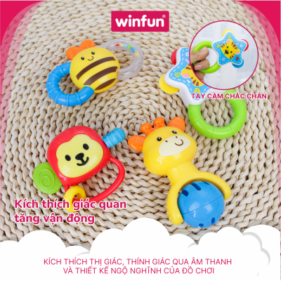 Set 4 đồ chơi xúc xắc cầm tay, gặm nướu chủ đề động vật hoang dã - Winfun 0634-NL